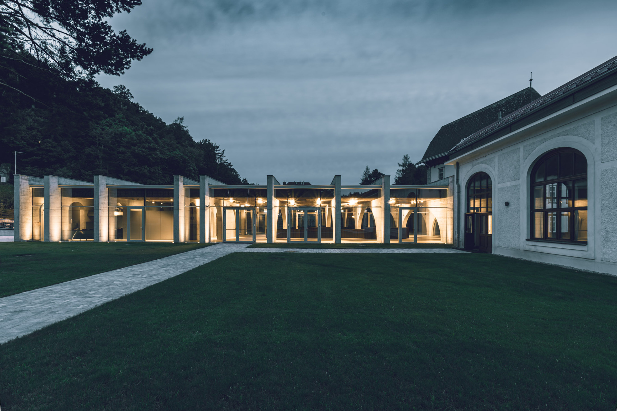 诺伊豪斯沙龙丨奥地利丨Baukooperative-40