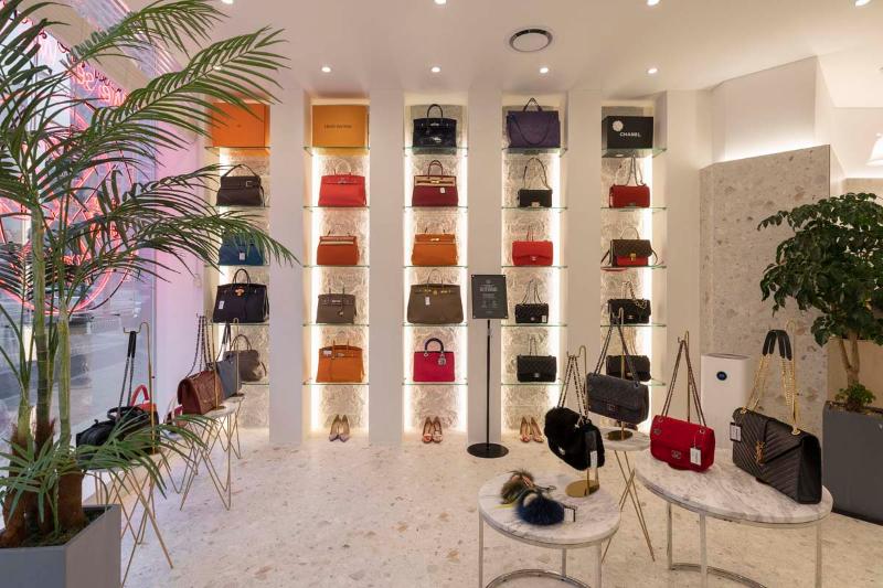 简约高雅的奢侈品门店设计-13