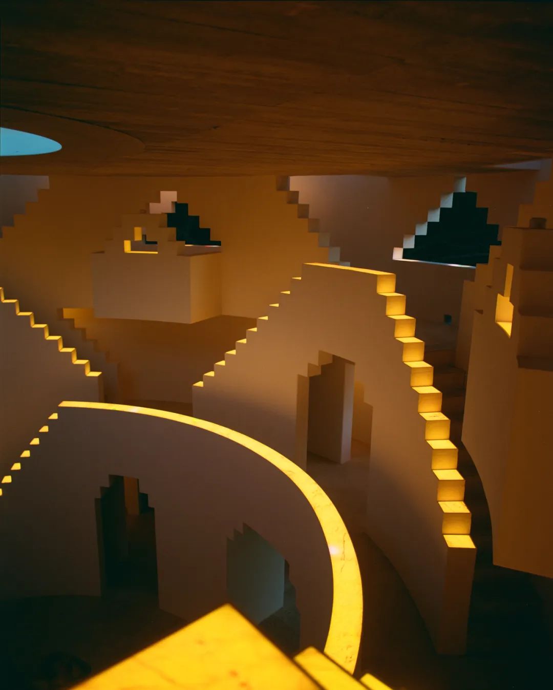 Divinity / 建筑的情绪-34