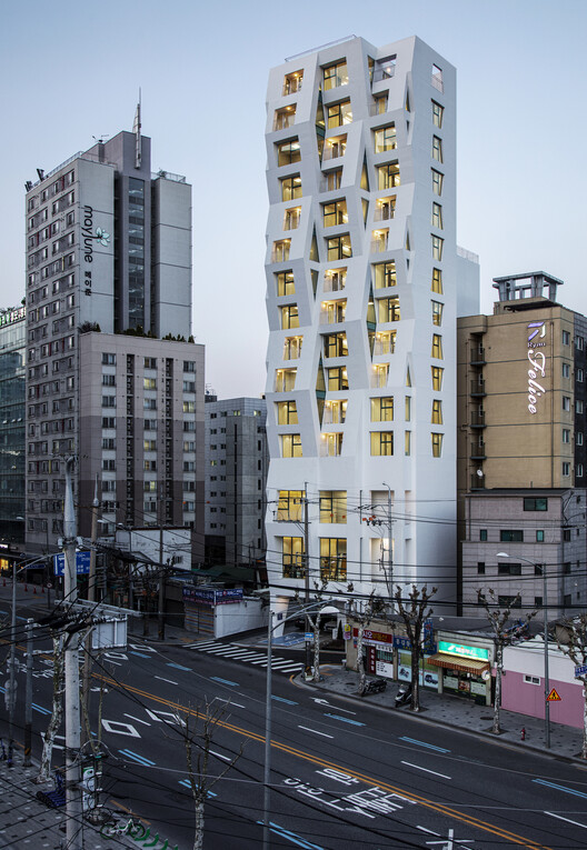 首尔三角建筑丨韩国首尔丨Maaps Architects-8