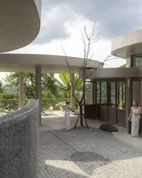 不在山林·飞雪纪丨中国泸州丨小隐建筑事务所