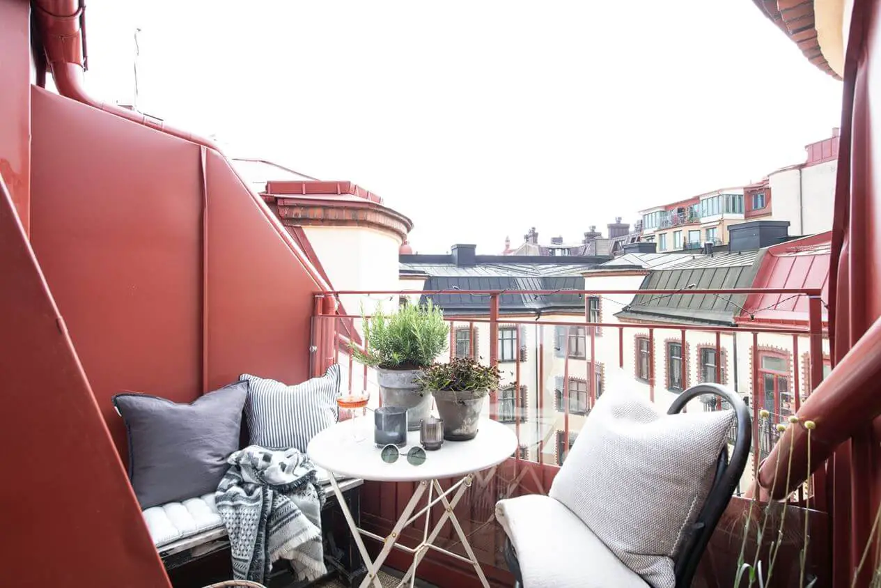 "瑞典 35m2 小户型阁楼公寓,空间利用与设计美感的完美结合"-15