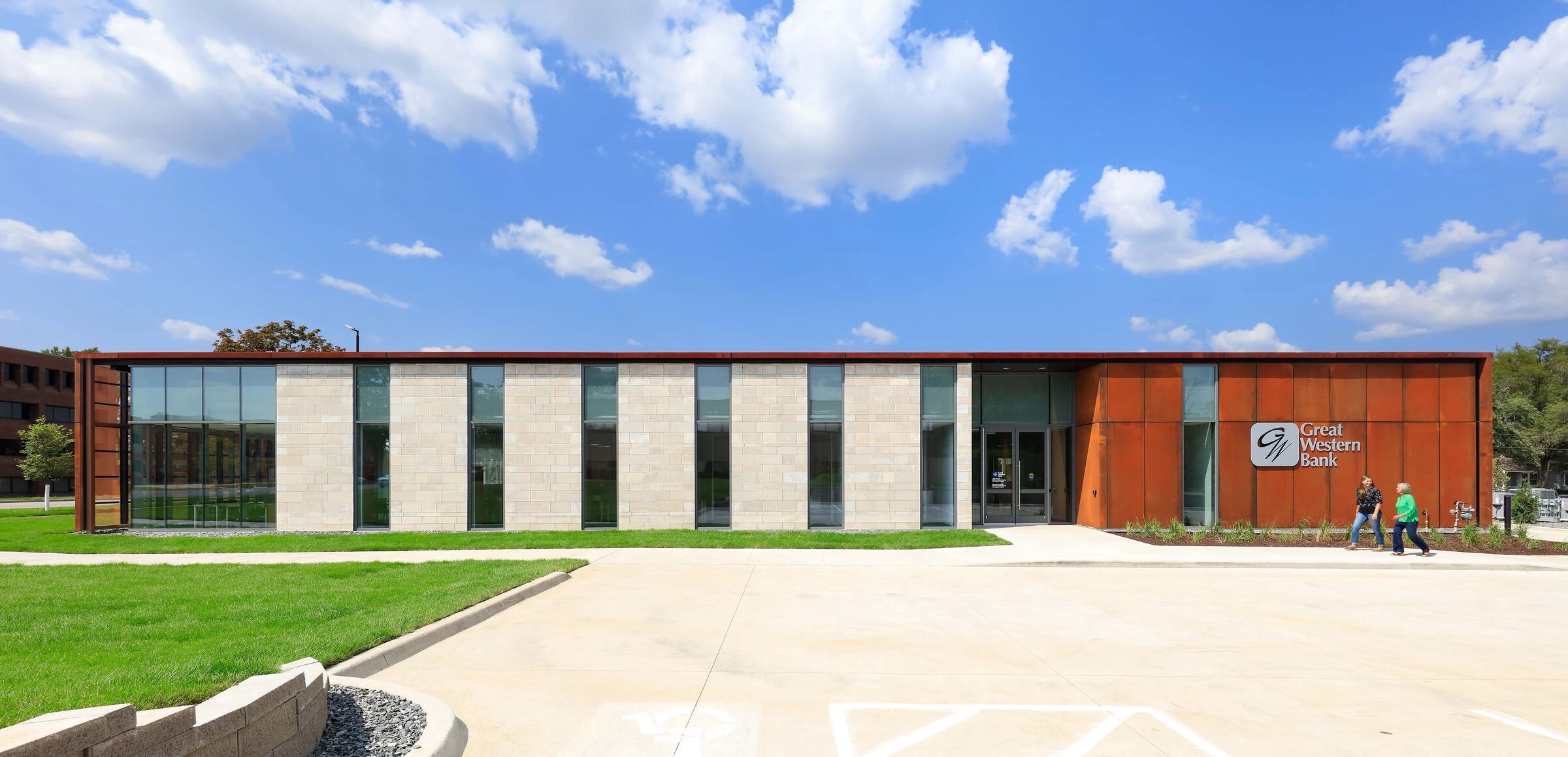 Great Western Bank - Cedar Rapids Branch-10