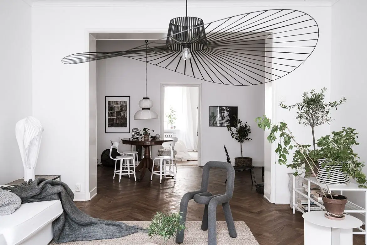 悬浮魅力 | Petite Friture 黑色吊灯设计-10