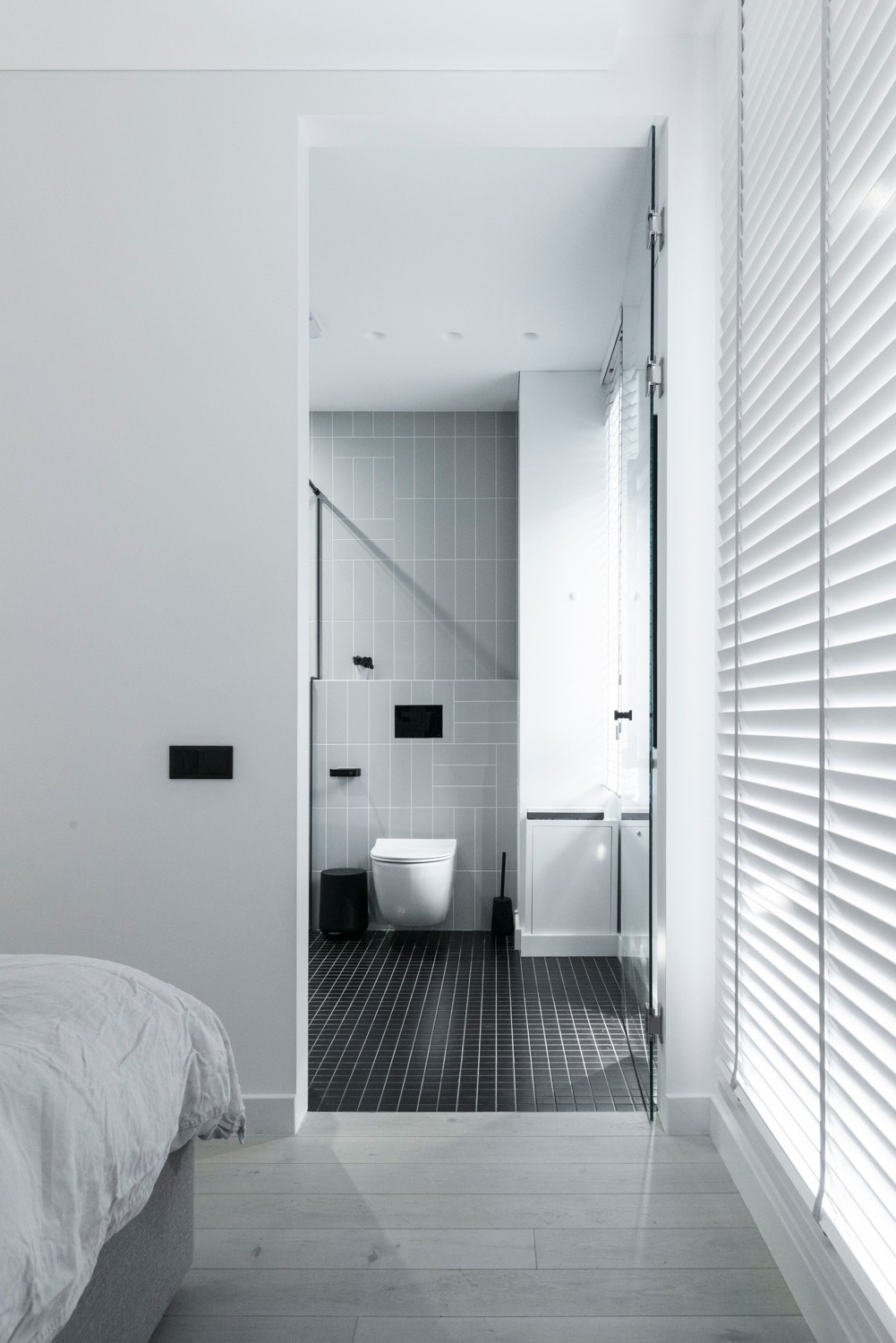 简约黑白木色 纯色美学私宅-32