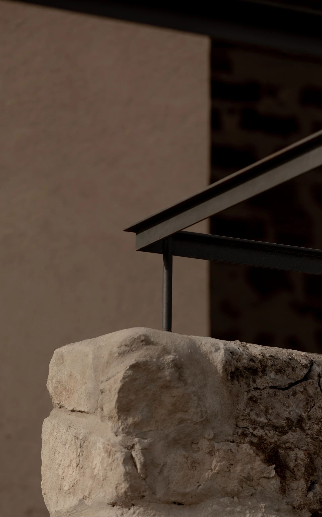 西班牙 Lerida 中世纪城堡改造丨Francesc Rifé studio-0