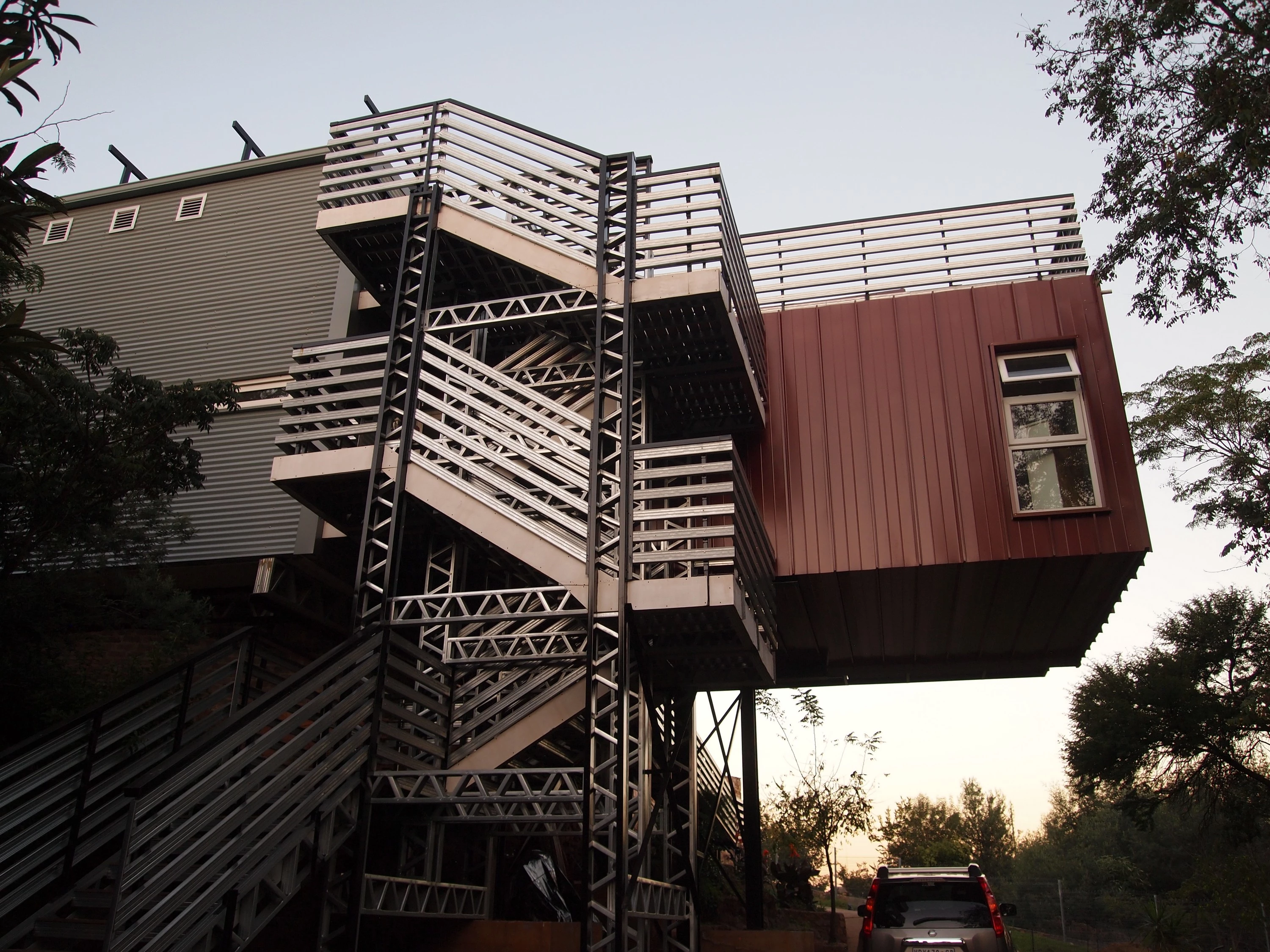 南非集装箱环保住宅，现代与可持续的完美结合-20