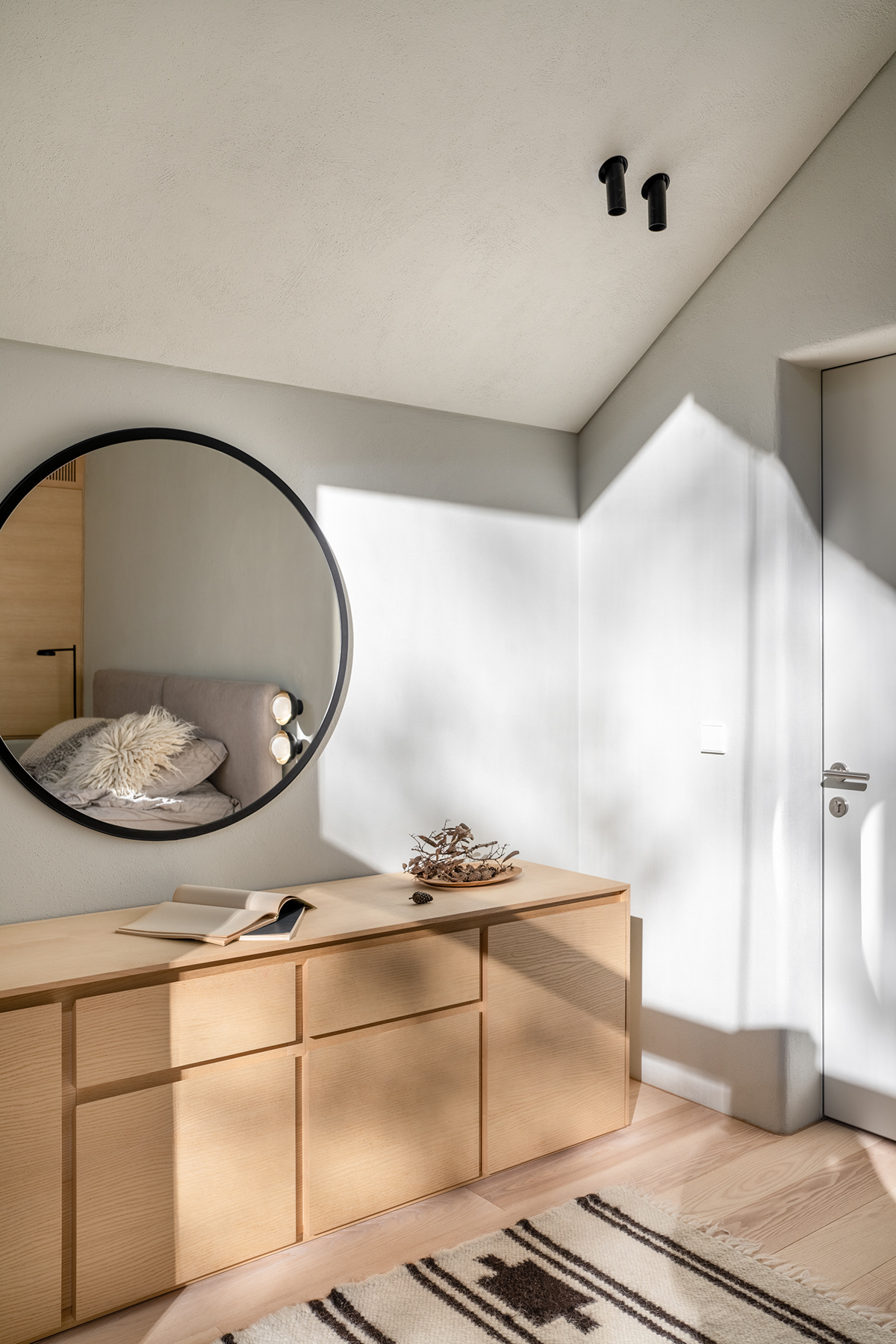 OLSW 之家丨乌克兰利沃夫丨replus bureau-76