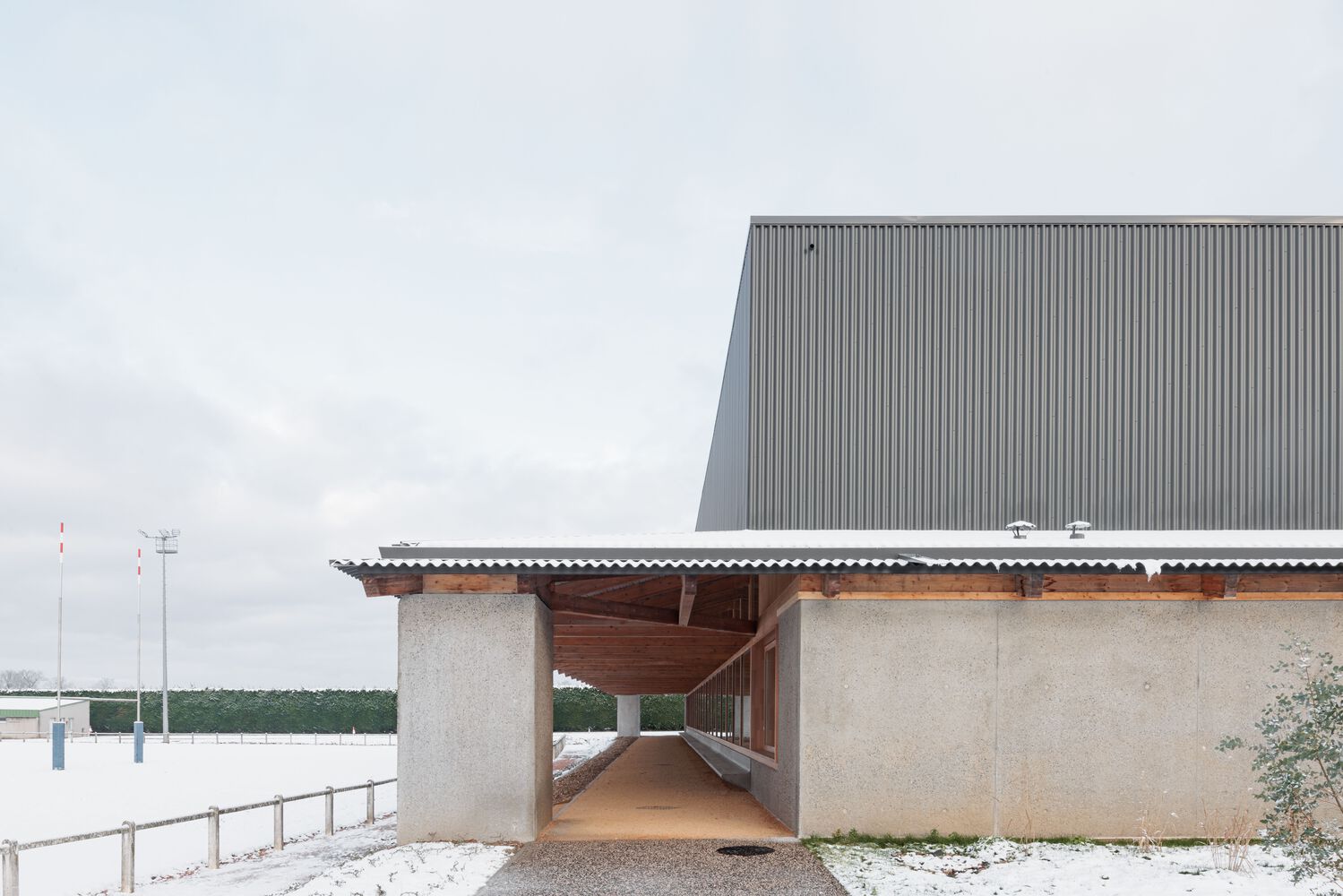 法国体育文化大厅丨连接建筑-11