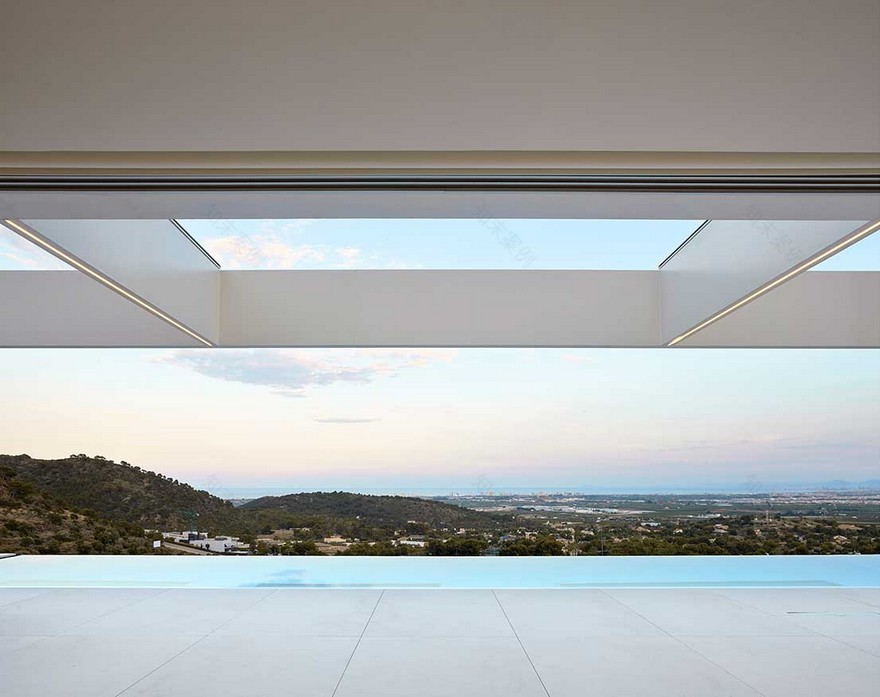 Quarry House in Valencia / Ramon Esteve Studio-24