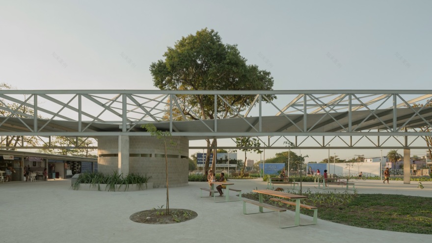 Realengo 公园集市广场丨巴西里约热内卢丨Carlos Zebulun 等-14