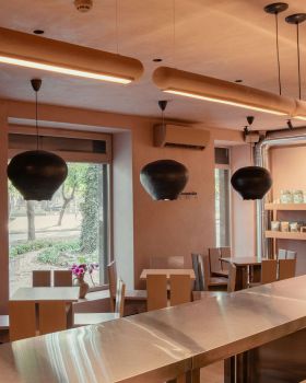 Kofan 咖啡店丨乌克兰丨Makhno Studio