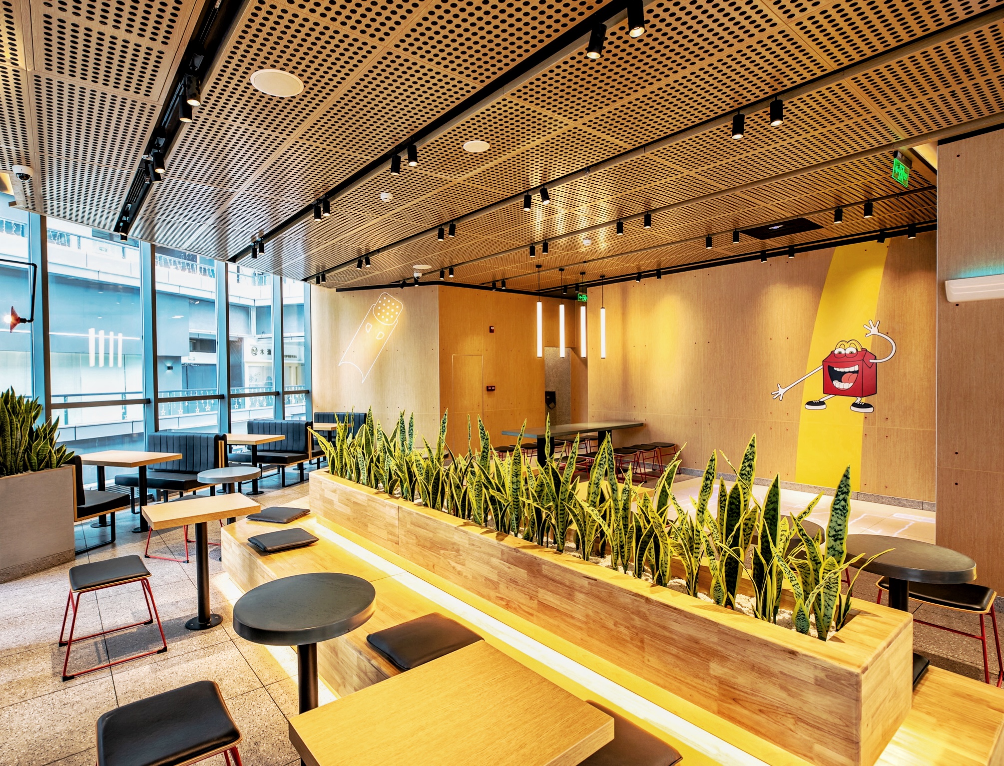 麦当劳长沙铂金岛LEED 零售金奖丨中国长沙-11