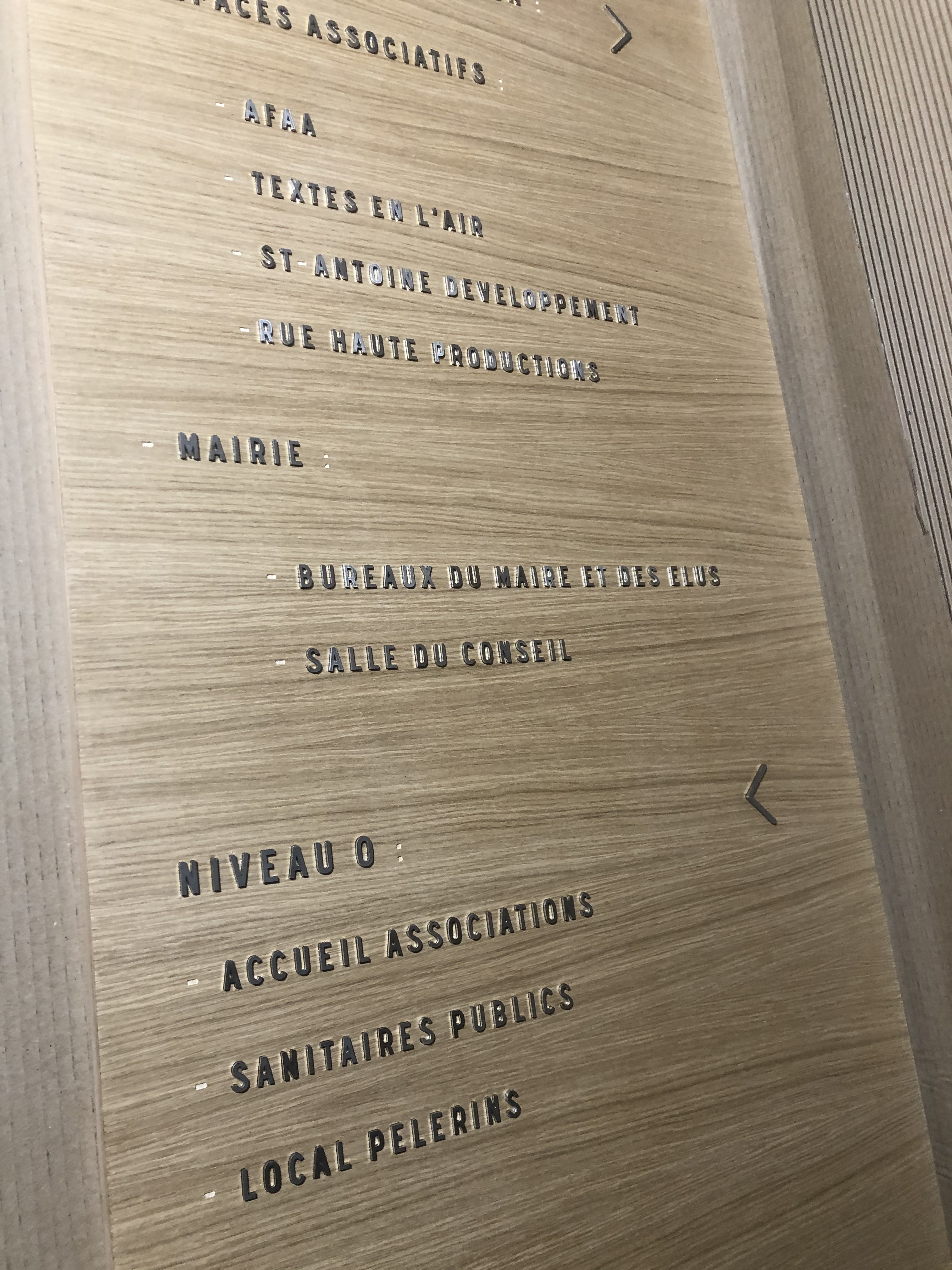 Mairie de Saint Antoine l'Abbaye - Signalétique - vol.1-19