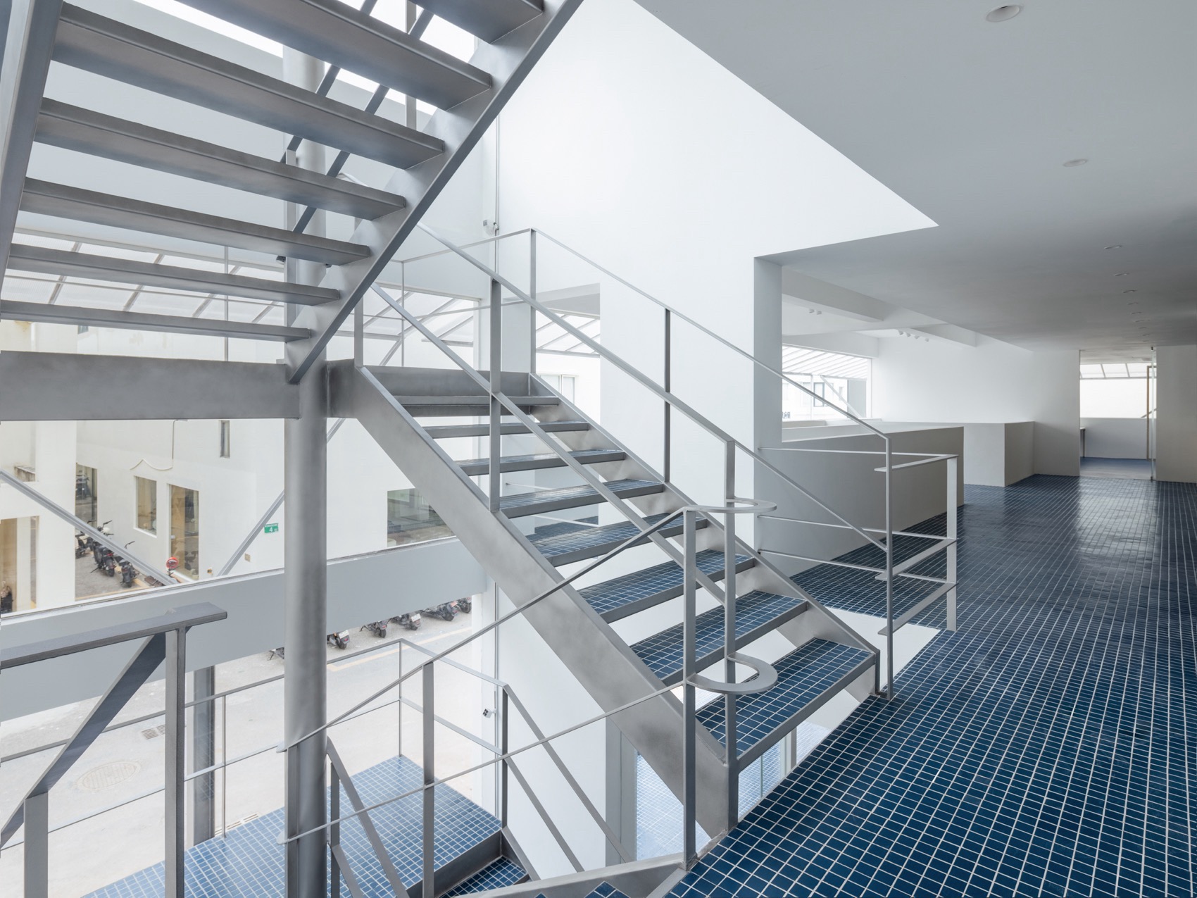 Heyi office 丨中国广州丨偏离空间设计-35