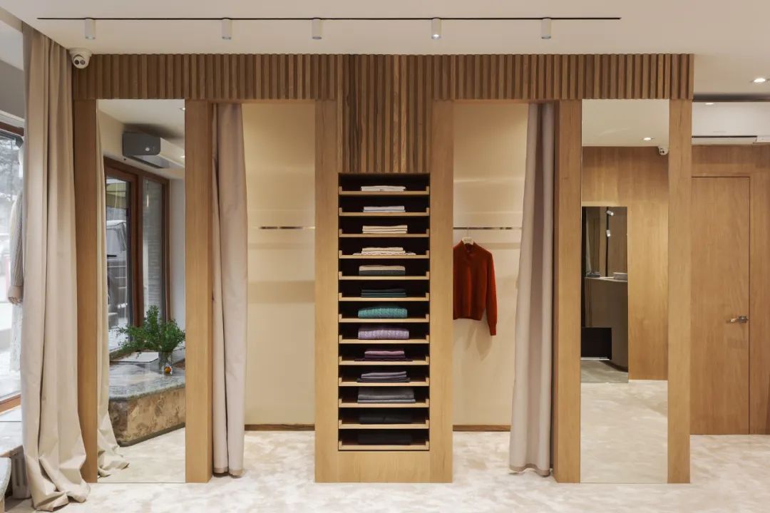 Saint Cashmere 精品店丨Daria 和 Leonid Solovyov-9