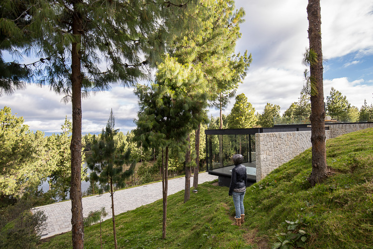 The High Plain House  Andrés Argudo-6