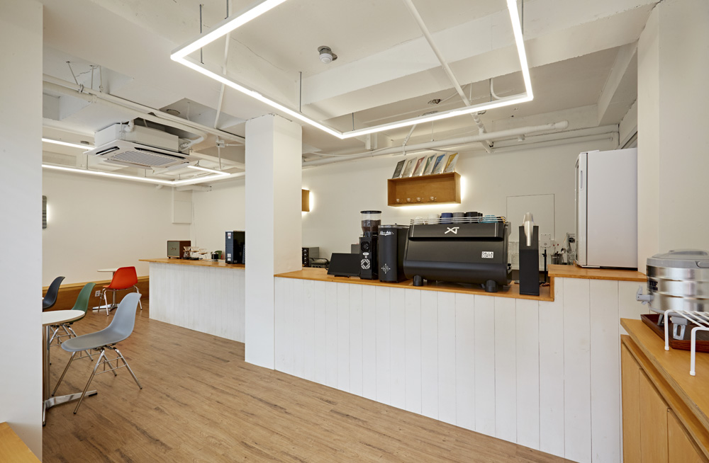 12 坪极简风咖啡厅，成本优化设计典范-5