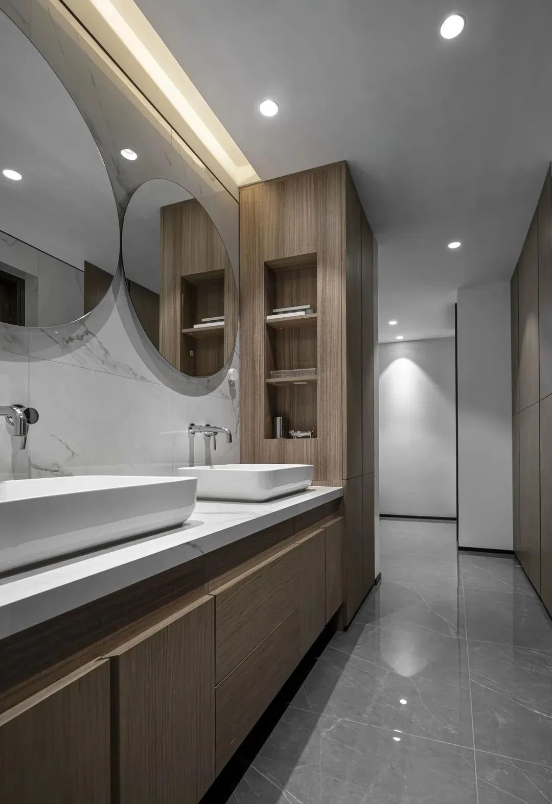 红与黑的碰撞 · 合肥万科时代之光住宅设计丨中国合肥丨黑白灰空间设计-36