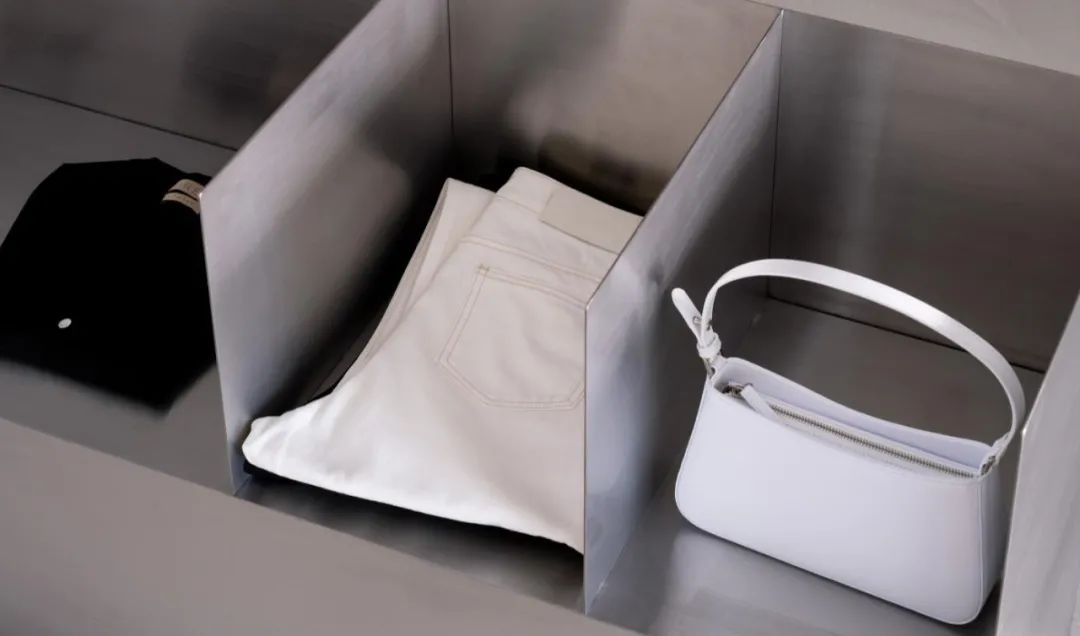 首尔 Towpath 体验式女装店设计丨韩国首尔丨Studio GIMGEOSIL-25