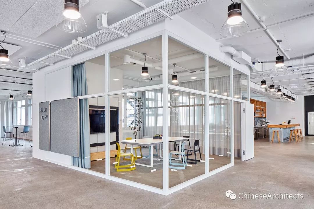 苏黎世 PwC 体验中心——灵活开放的空间设计-11