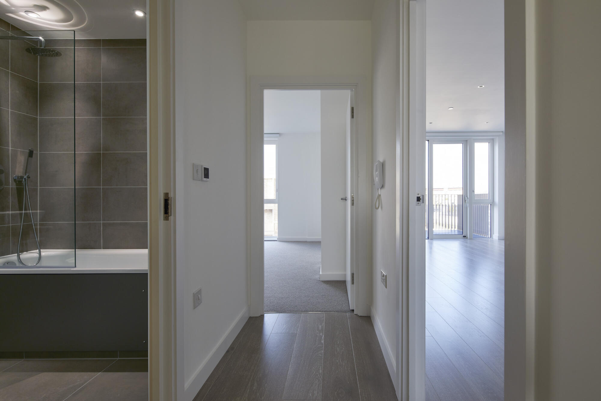 联合广场（注：Unity Place常见可直译为联合广场，但具体还需结合其所在语境，在其他特定语境中也可能有不同释义 这里按常见理解给出翻译结果 ） 丨德国基尔-36