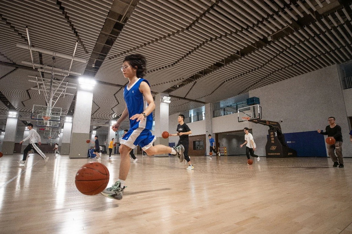 清华大学北体育馆丨中国北京丨清华大学建筑设计研究院有限公司-25