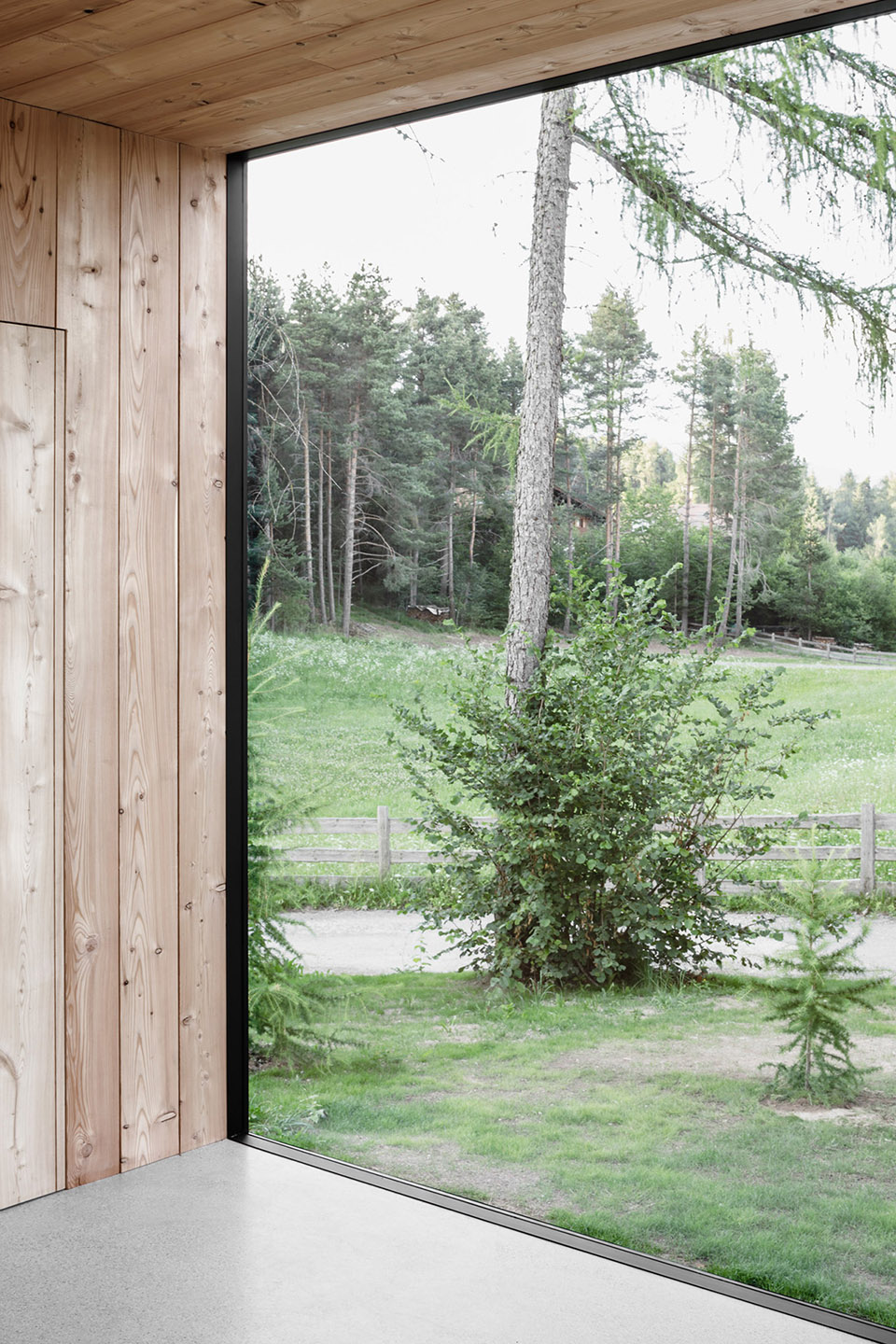 林中的圣约瑟夫教堂,意大利雷农 / Messner Architects-58