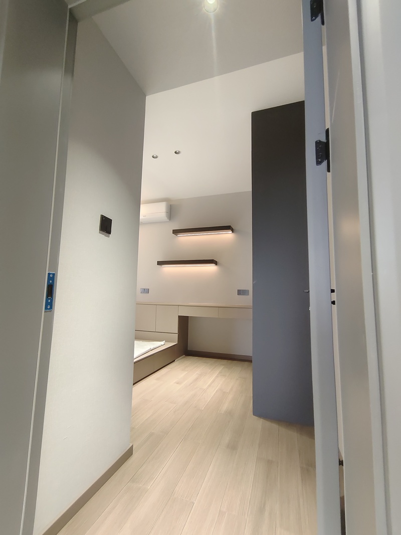 万达岳丽青城现代极简风室内设计-19