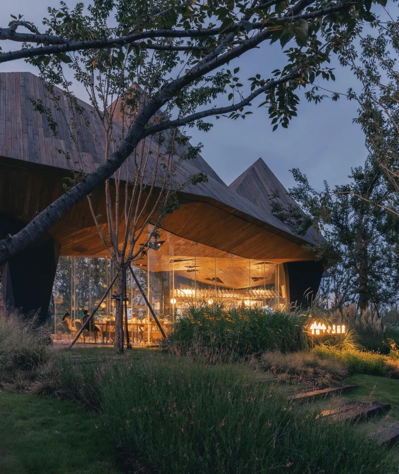 武汉麓客岛餐厅（勇者小屋）丨中国武汉丨大料建筑（刘阳,徐丹,胡祎伟）等-26