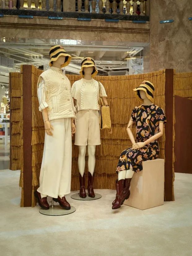 香榭丽舍大道“收获”主题快闪店丨法国巴黎丨Sessùn-5