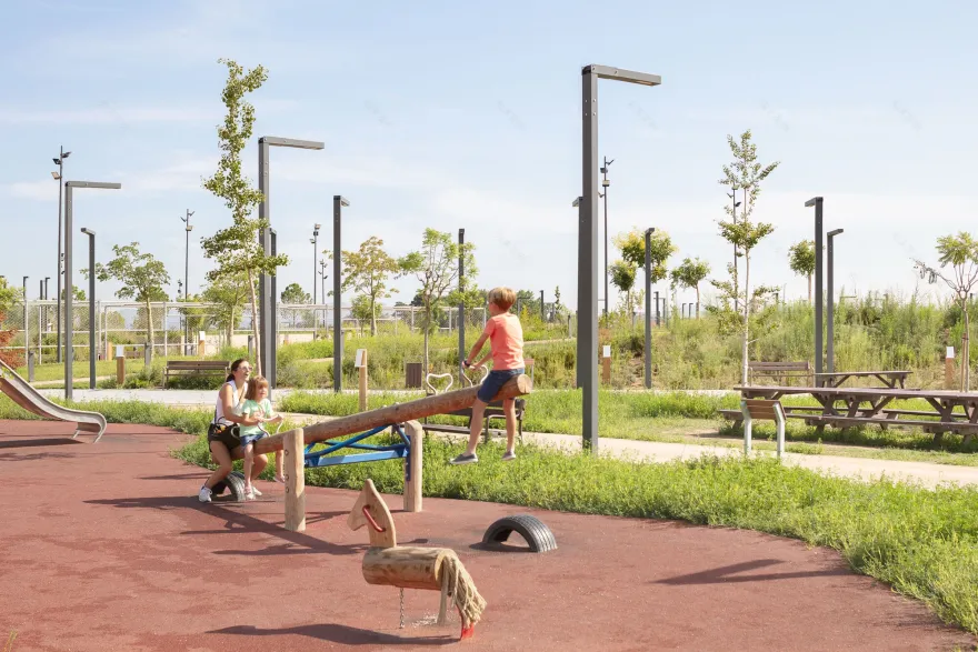 Ramon Fontestad 公园丨Hidalgo Mora Arquitectura-10