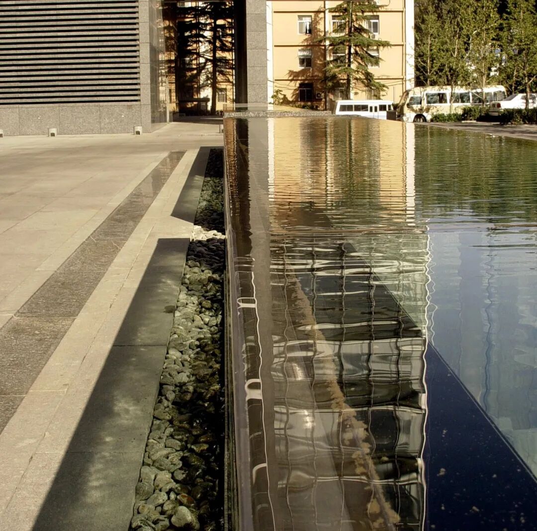 AI时代的“新”楼王|融科资讯中心C座设计-96