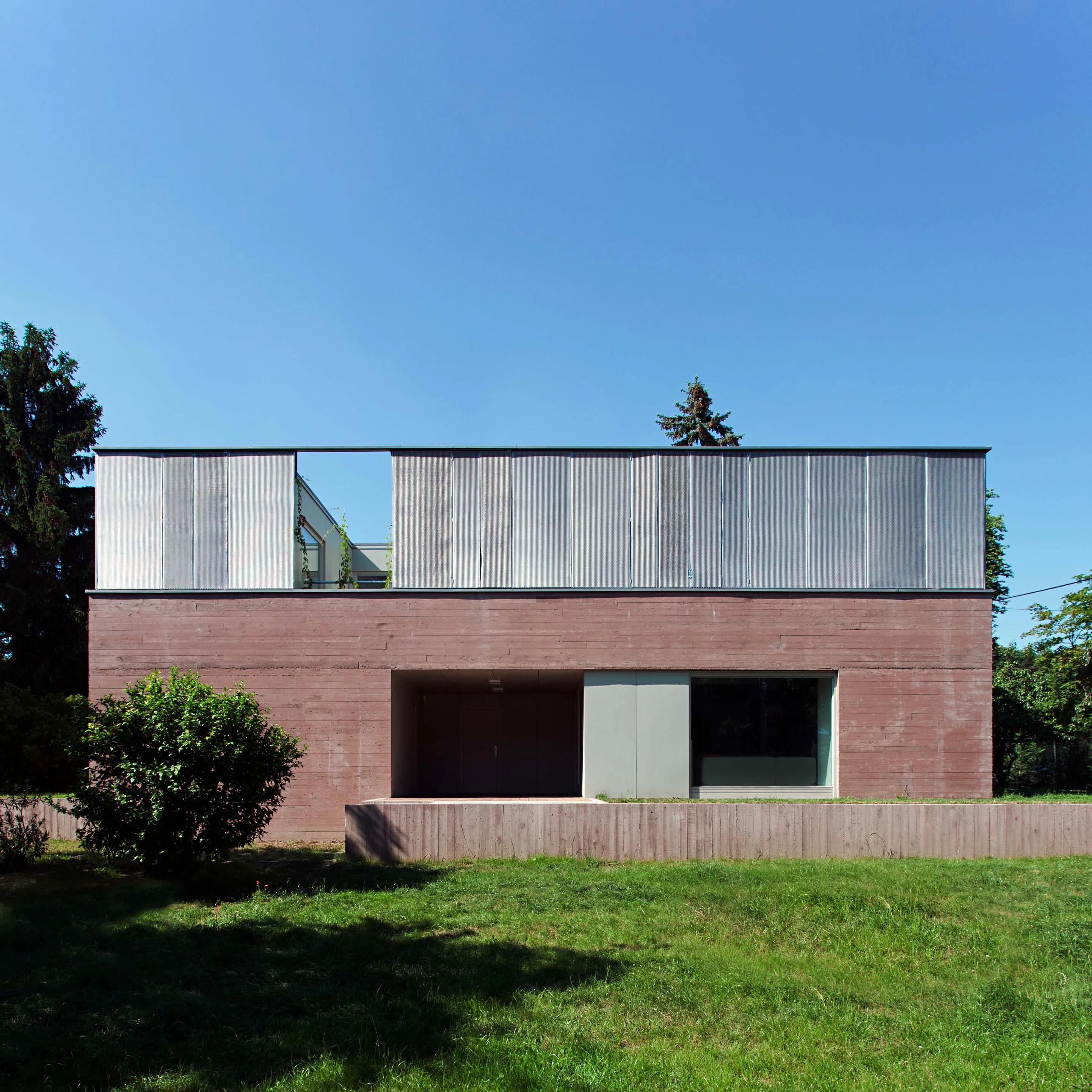 布达佩斯罗马浴场区的现代艺术之家-6