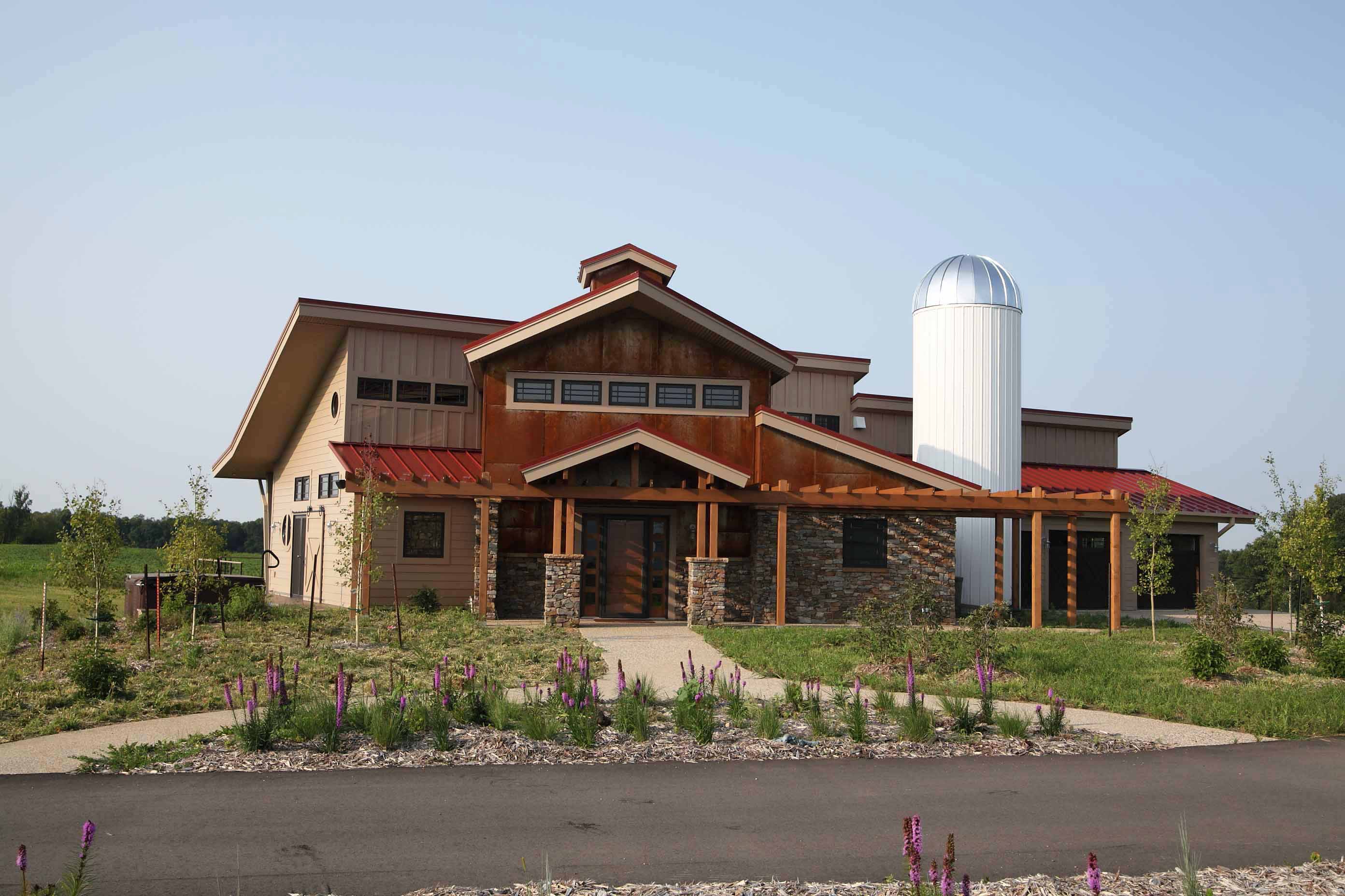 明尼苏达州北部现代农场风格退休宅-9