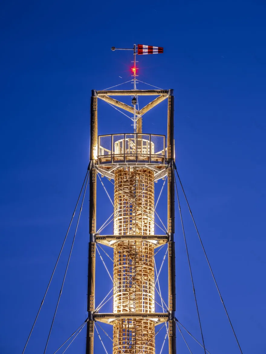 扎维斯瞭望塔丨捷克丨HAMR Huť architektury Martin Rajniš-30