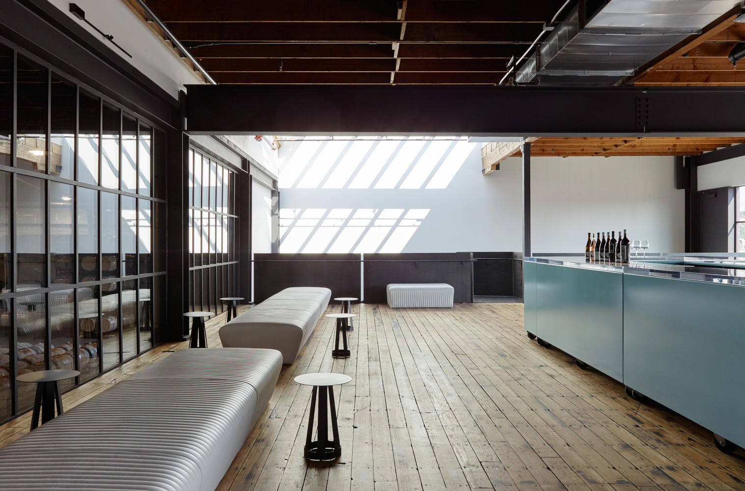 查尔斯·史密斯葡萄酒喷气城-23