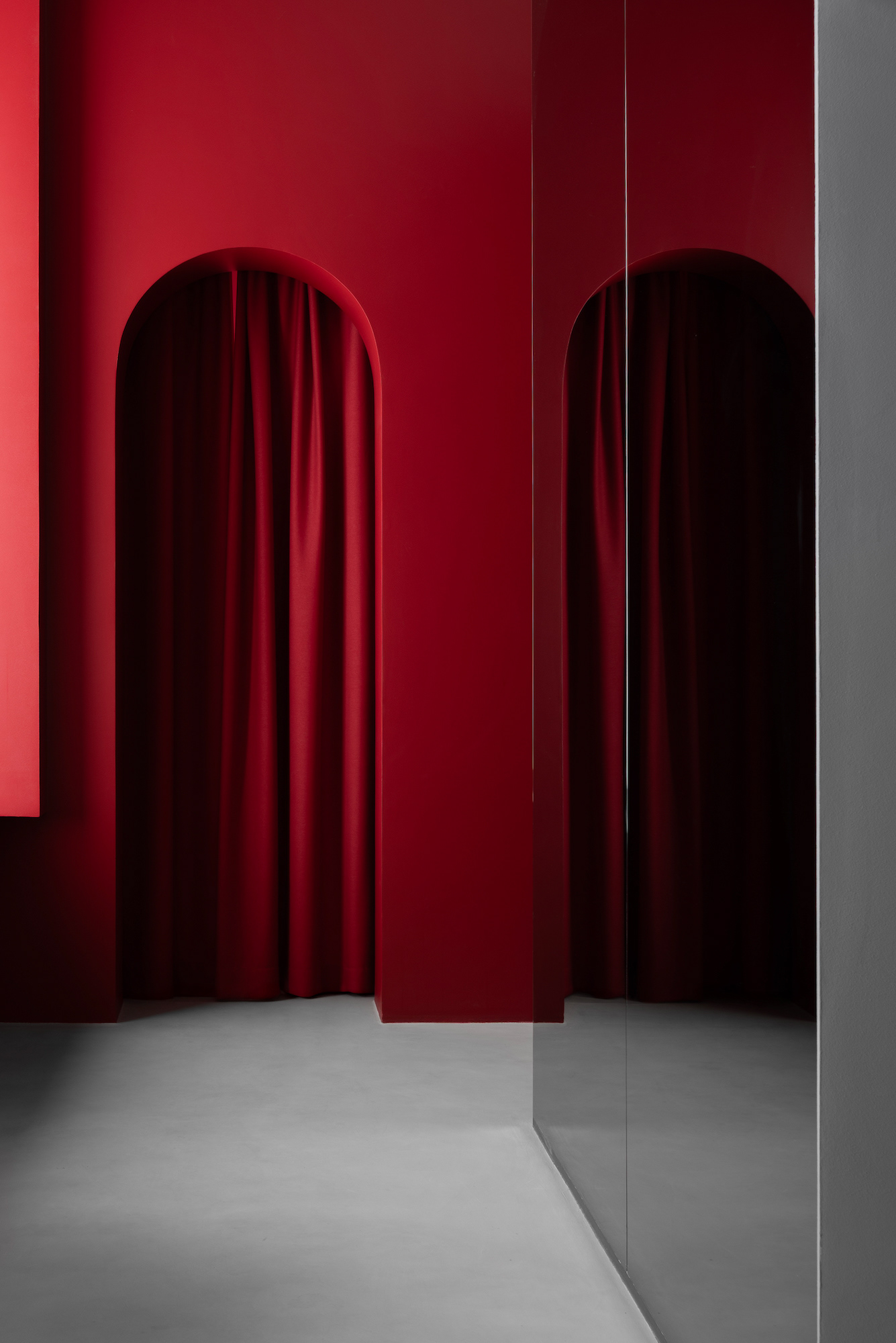 ICEOFF / STOLESHNIKOV 7-13