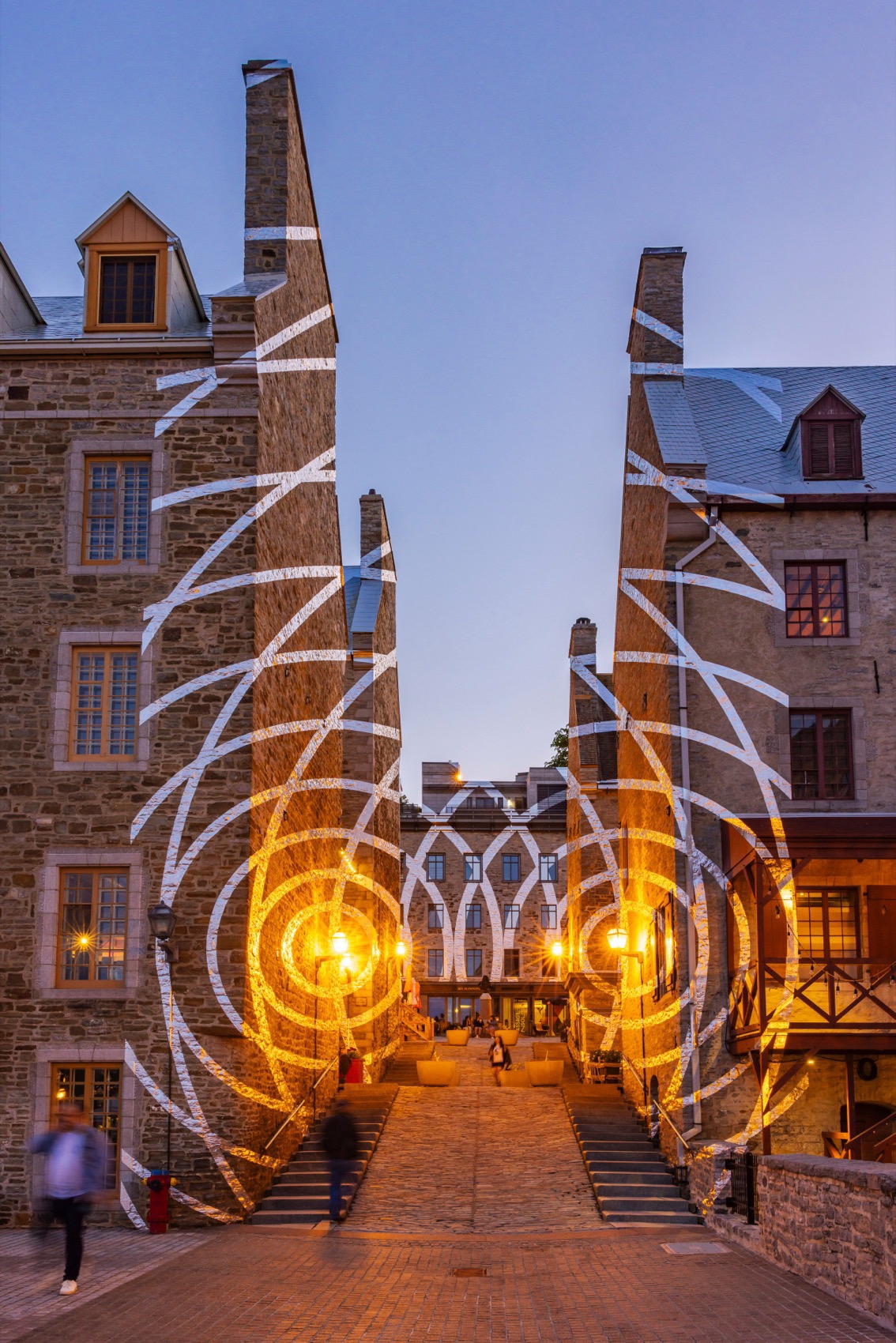 “不寻常的走廊”公共艺术项目(第10届周年纪念)丨加拿大魁北克丨EXMURO公共艺术机构-6