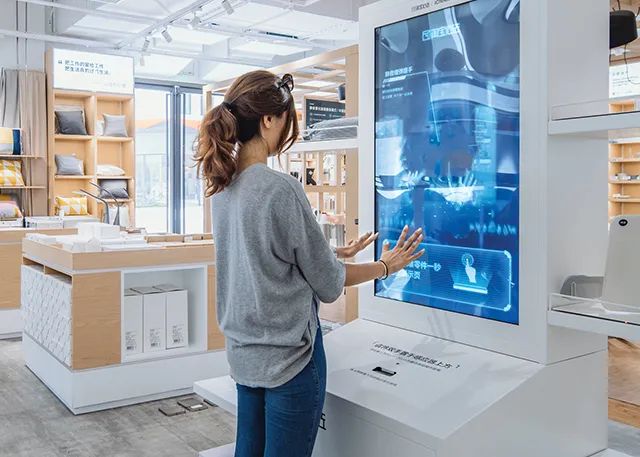 互联体验，交互式建筑环境的数字化解构，手机店-15