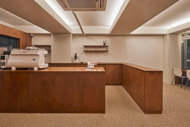 二十平米温馨小咖啡馆，灯光设计成焦点-5