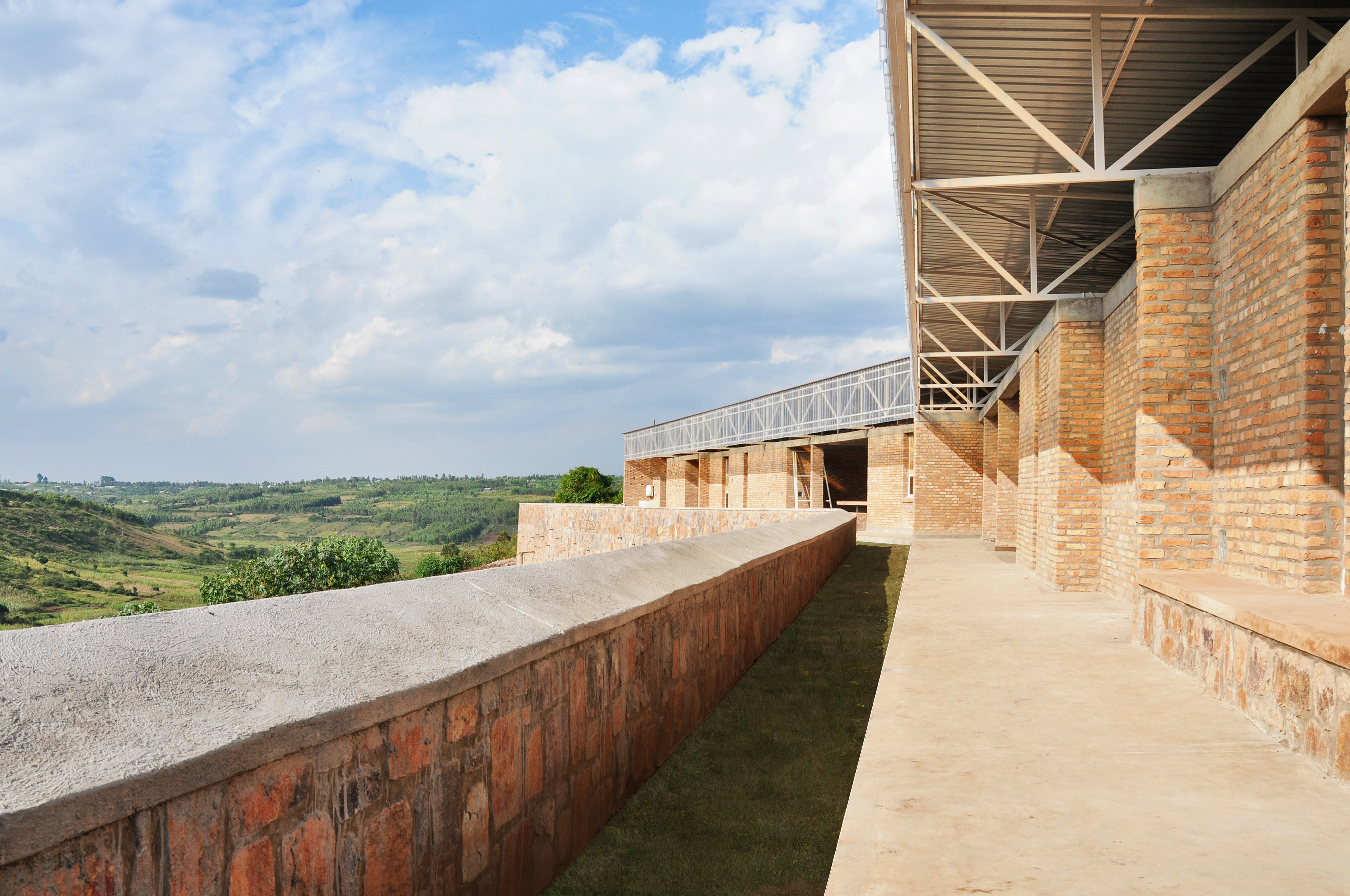 Rwanda 校园宿舍设计,绿色环保融入生活-9