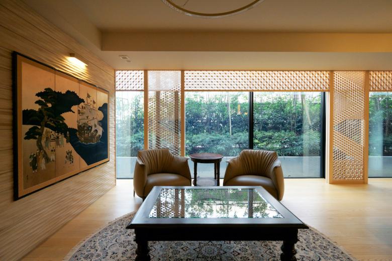 IKDS丨Condo Renovation with the Art of Kumiko Woodwork丨日本-0