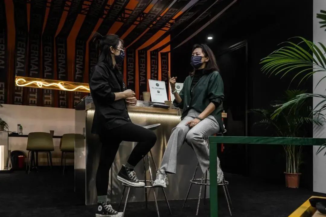 ETERNAL 展厅 · 光影交错的潮酷设计丨中国广州丨此外设计-32