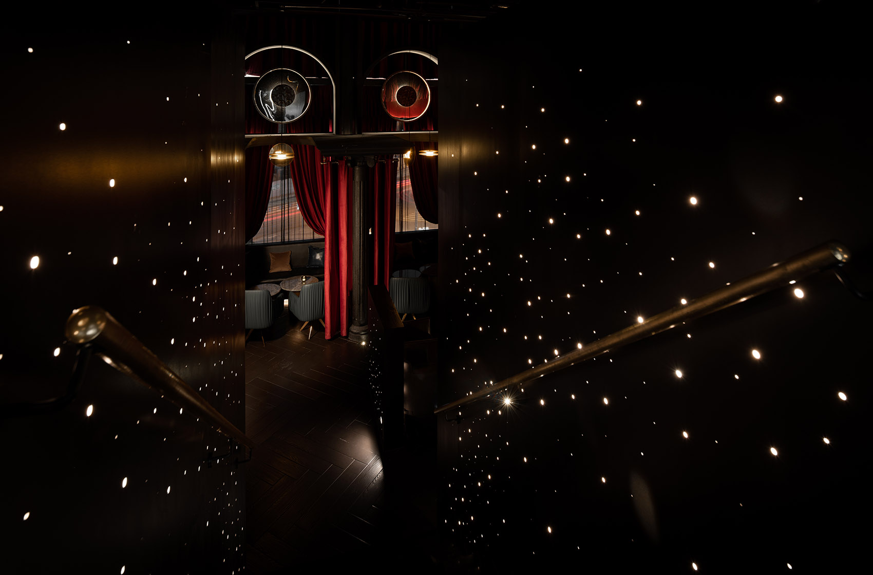 员工间酒吧IFS店,重庆 / 简璞设计-27