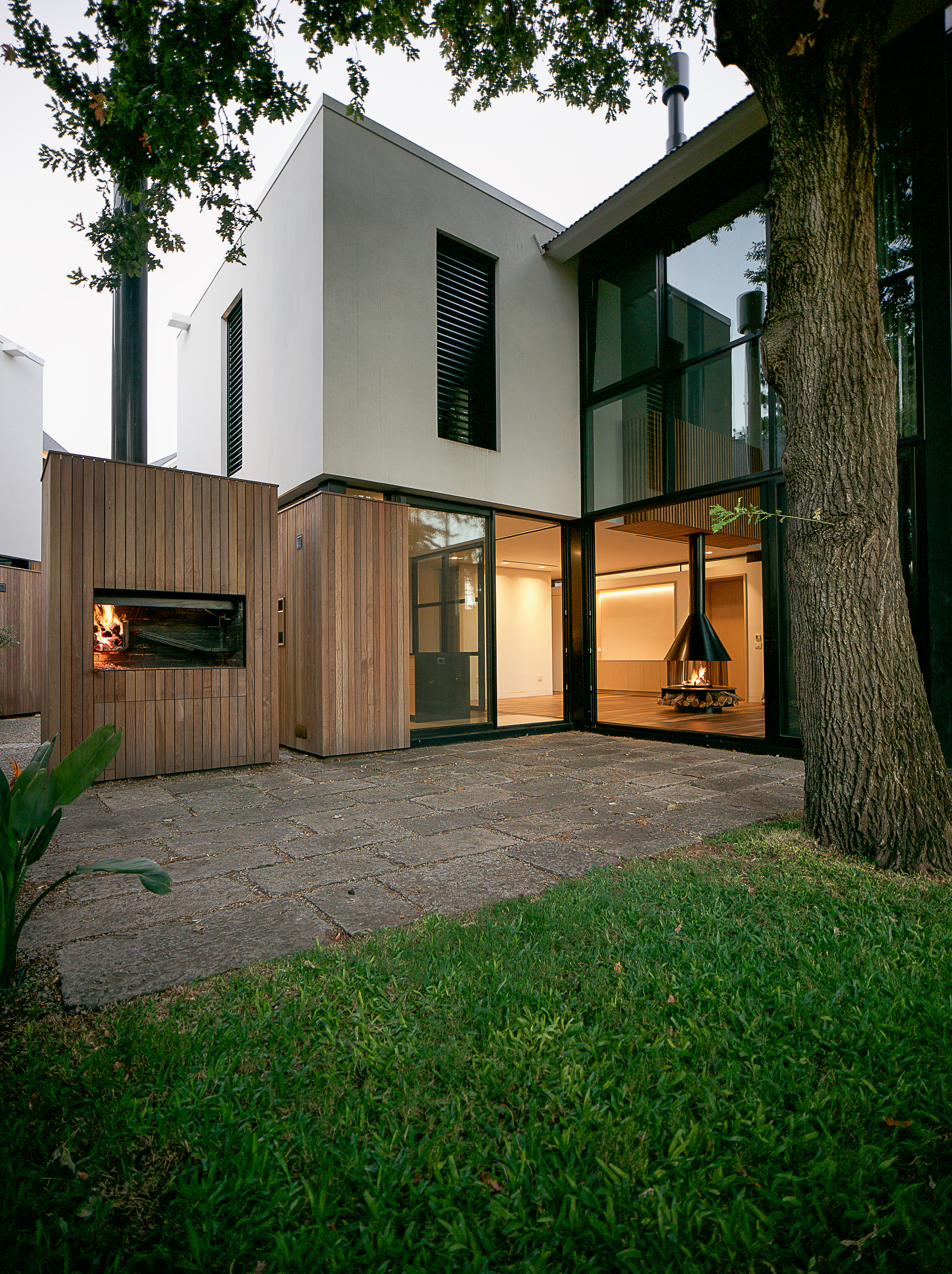 Residencial Murillo · 融入自然的现代别墅设计-1