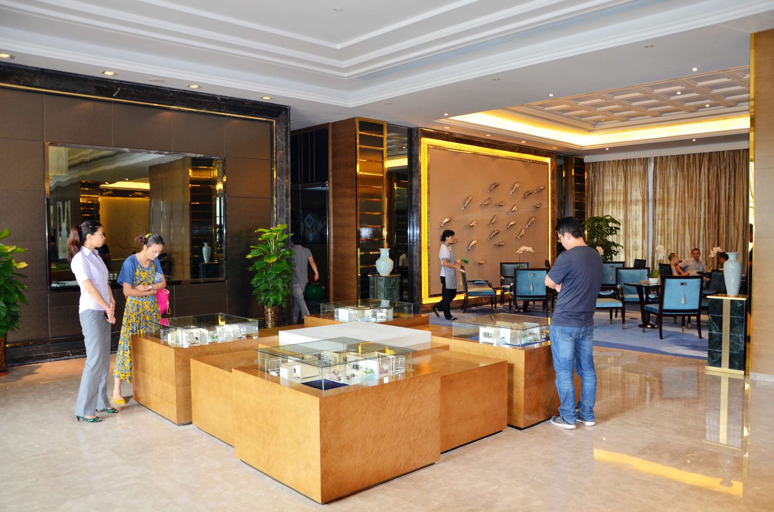 梁志天  西安雅居乐国际售楼部完工图片-38