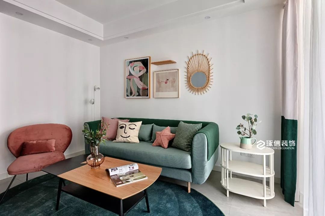 绿地海外滩四期 | 单面采光下的北欧风之家-51