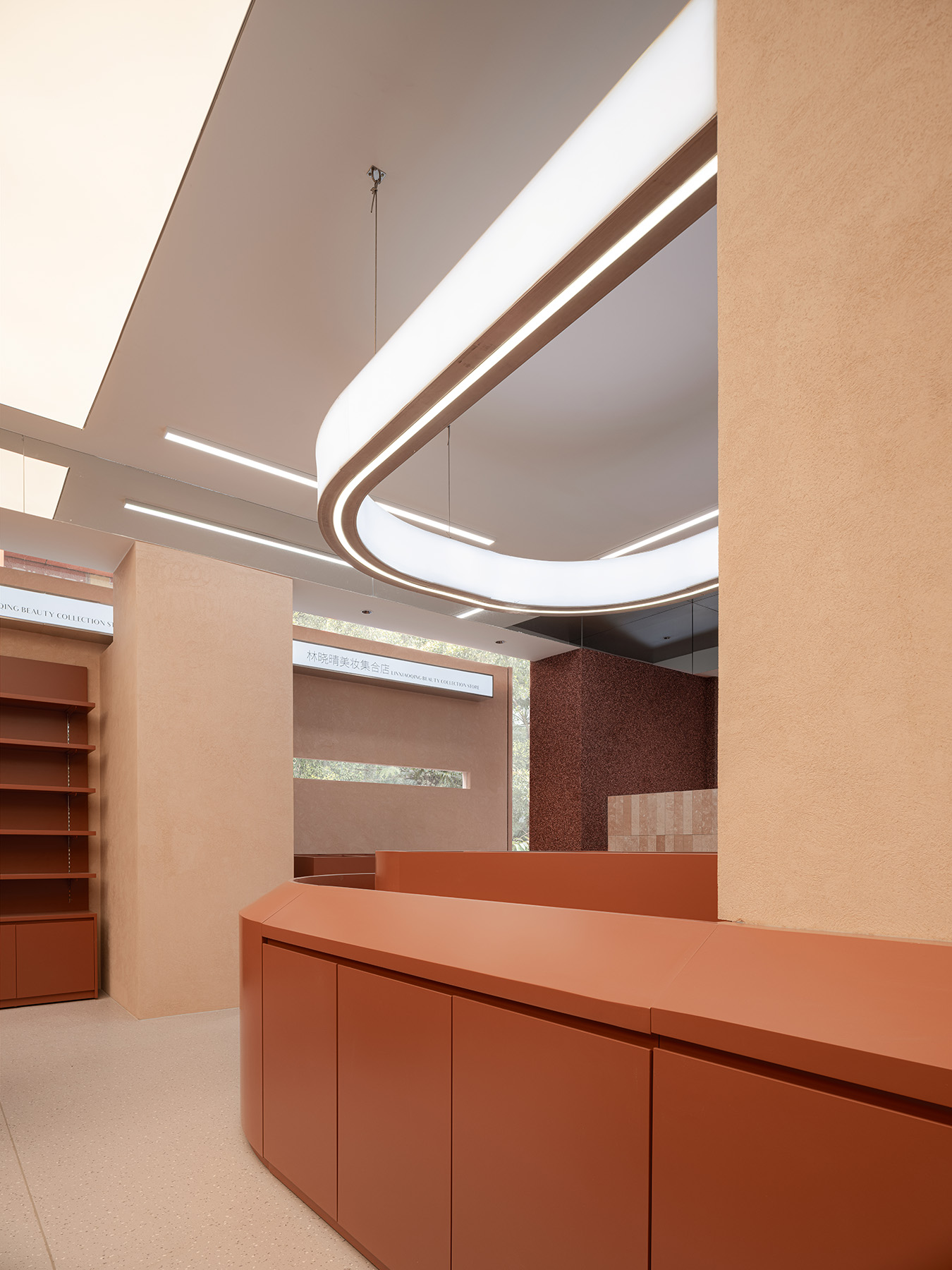 林晓晴美妆集合店丨中国广东丨陈浩鹏(深圳)室内设计有限公司-26
