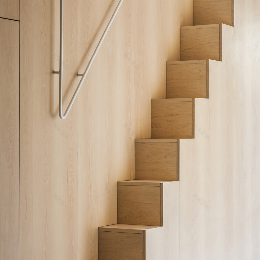 巴塞罗那角落公寓的灵活改造-27